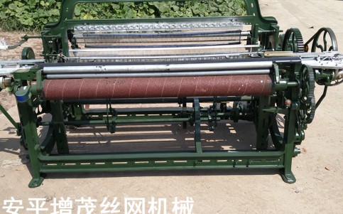 玻璃纖維網(wǎng)格布機生產(chǎn)廠家